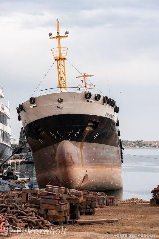 Kalikratis - Chemical Oil Products Tanker vessel registered in Greece