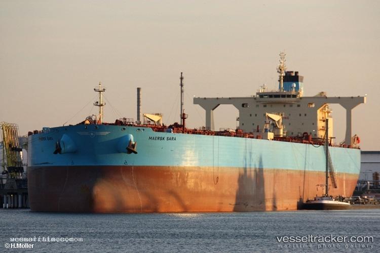 East-Loyalty - Crude Oil Tanker vessel registered in Marshall Islands