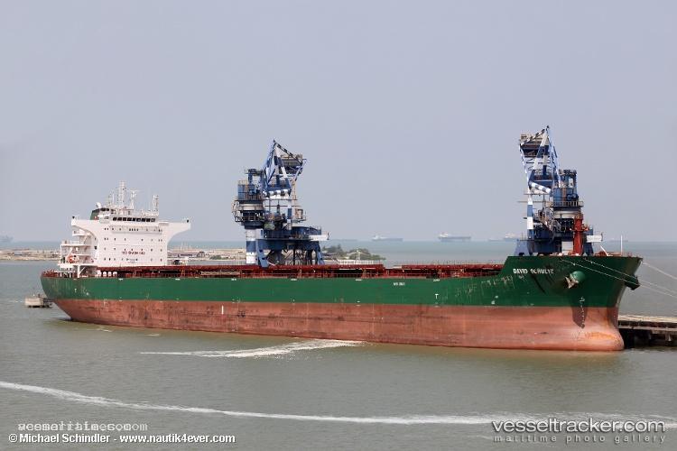 Johny - Bulk Carrier vessel registered in Marshall Islands