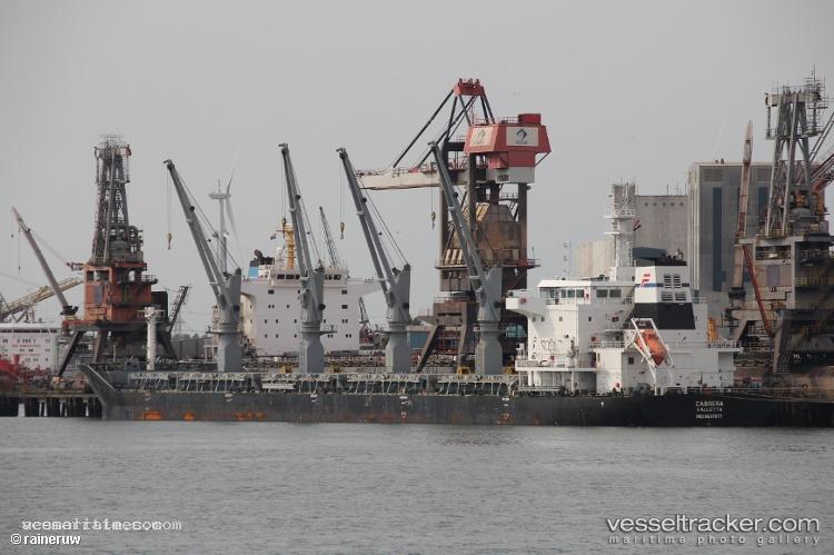 Parla - General Cargo Ship vessel registered in Marshall Islands