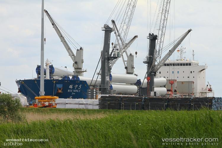 Rui-Ning-5 - Bulk Carrier vessel registered in China