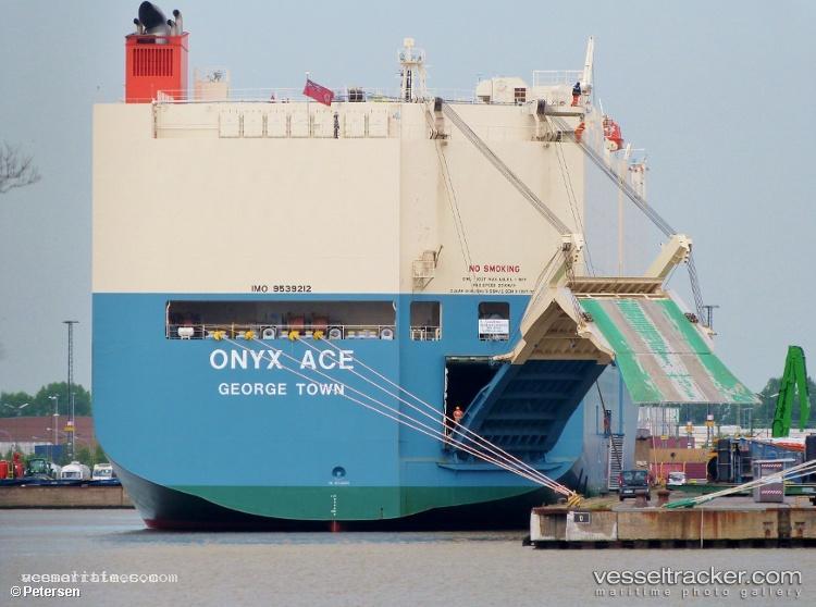 Onyx-Ace - Vehicles Carrier vessel registered in Liberia
