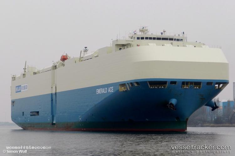 Emerald-Ace - Vehicles Carrier vessel registered in Marshall Islands