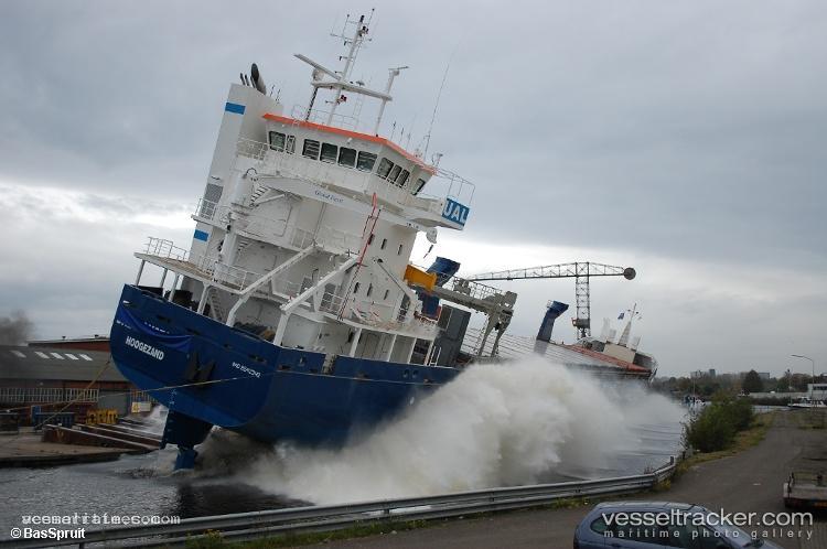 Ual-Houston - General Cargo Ship vessel registered in Netherlands