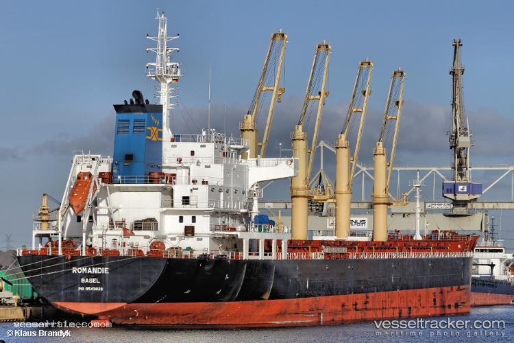 Iskandar - Bulk Carrier vessel registered in Barbados