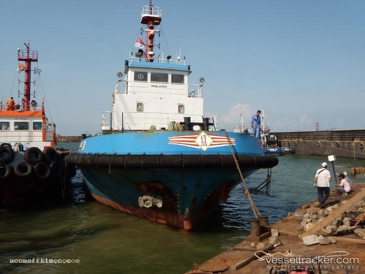Ps.sunflower - Tug