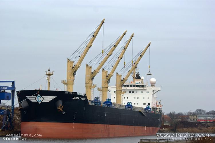 Aruna-Cihan - Bulk Carrier vessel registered in Marshall Islands