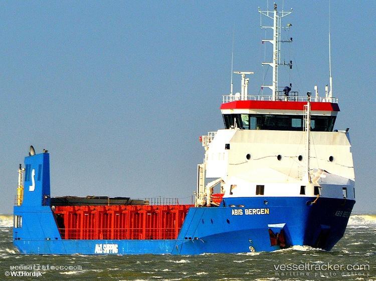 Peak-Bergen - General Cargo Ship vessel registered in Netherlands