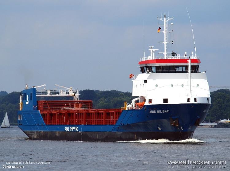 Peak-Bilbao - General Cargo Ship vessel registered in Netherlands