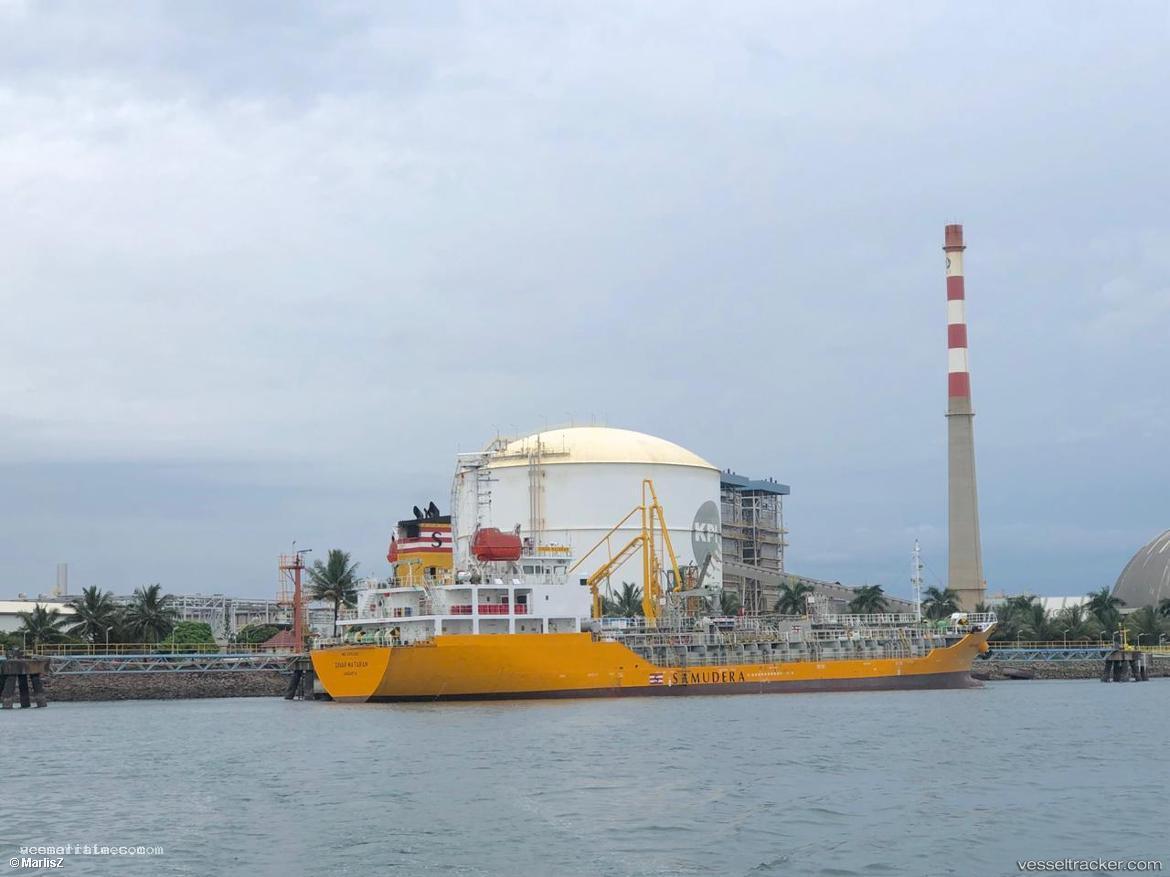 Sinar-Mataram - Chemical Oil Products Tanker vessel registered in Indonesia