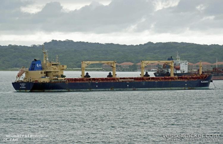 Nikitis - Bulk Carrier vessel registered in Marshall Islands