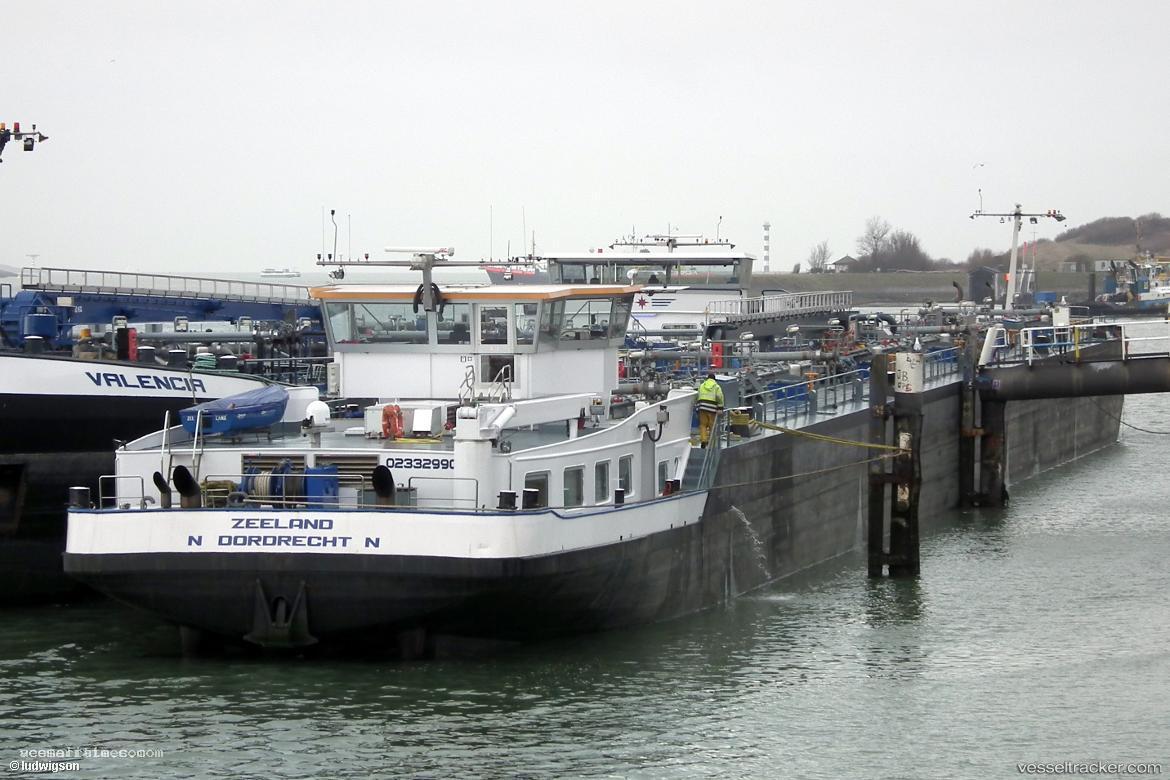 Zeeland - Other Tanker vessel registered in Netherlands