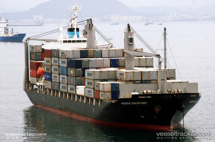 Mcc-Gigantes - Container Ship vessel registered in Philippines