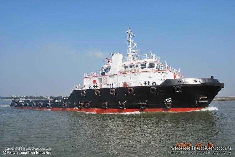 Zamil-36 - Offshore Tug Supply Ship vessel registered in Saudi Arabia