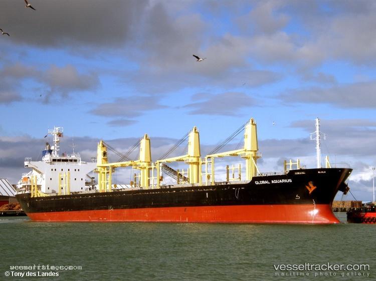 Noah-Asyera - Bulk Carrier vessel registered in Indonesia