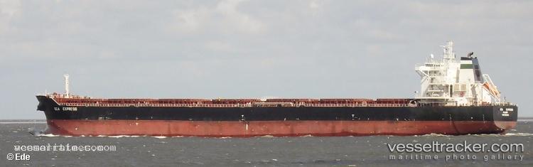 Lv-Star - Bulk Carrier vessel registered in Liberia