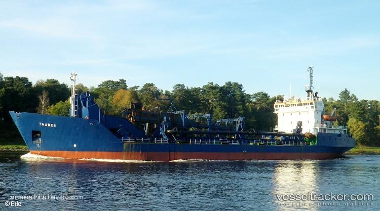 Thames - Oil Products Tanker vessel registered in Singapore