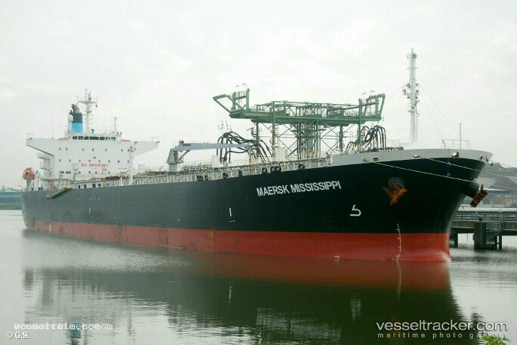 Maersk-Mississippi - Oil Products Tanker vessel registered in Singapore