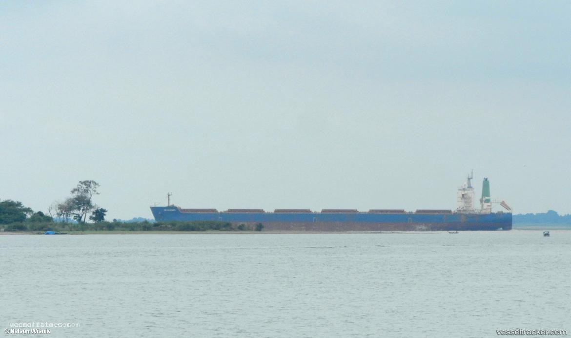 Hb-Tucunare - Ore Carrier vessel registered in Brazil