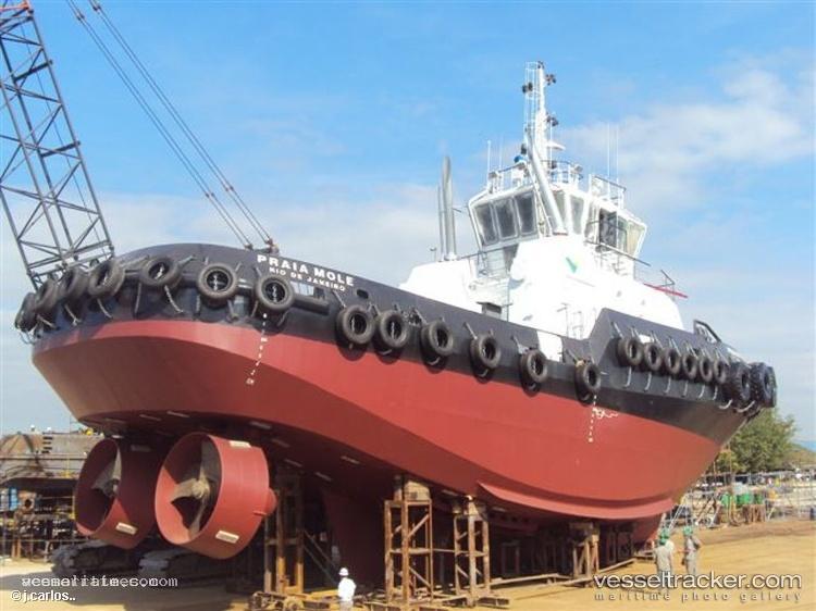 Praia-Mole - [tug.offshore_tug_supply] vessel registered in Brazil