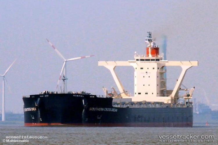 Southern-Cross-Dream - Bulk Carrier vessel registered in Japan