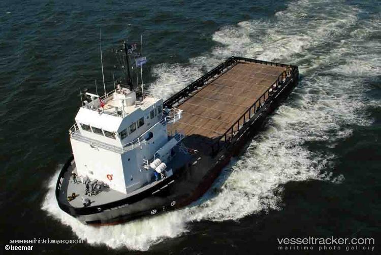 Harvey-Pioneer - Offshore Tug Supply Ship vessel registered in United States of America