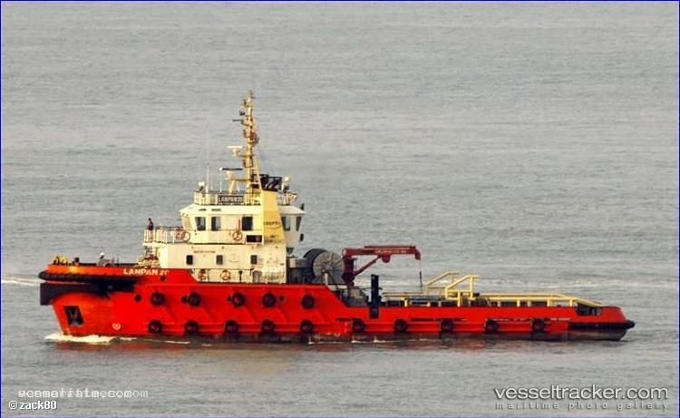 Lan-Pan-20 - Tug vessel registered in Singapore