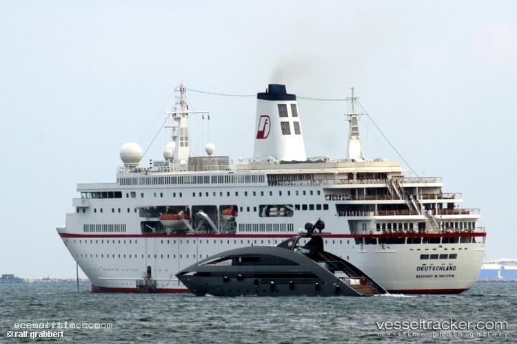 Ocean-Emerald - Search And Rescue Vessel vessel registered in Malaysia
