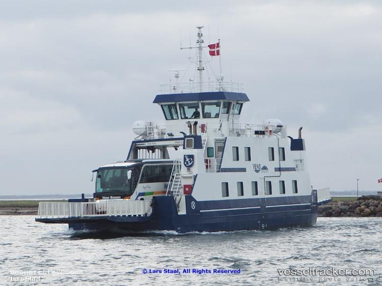Venoe-Farge - Passenger Ro Ro Cargo Ship vessel registered in Denmark