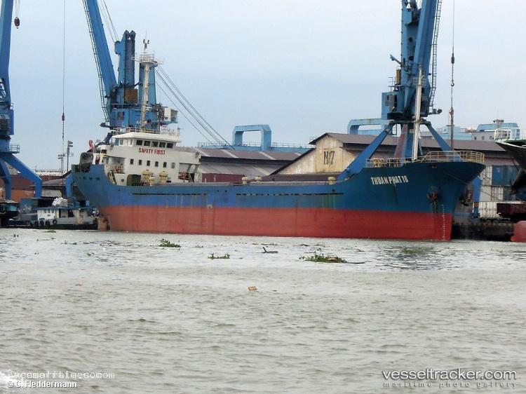 Phuc-Thuan-36 - Bulk Carrier vessel registered in Vietnam