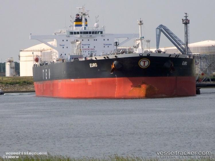 Euro - Crude Oil Tanker vessel registered in Bahamas