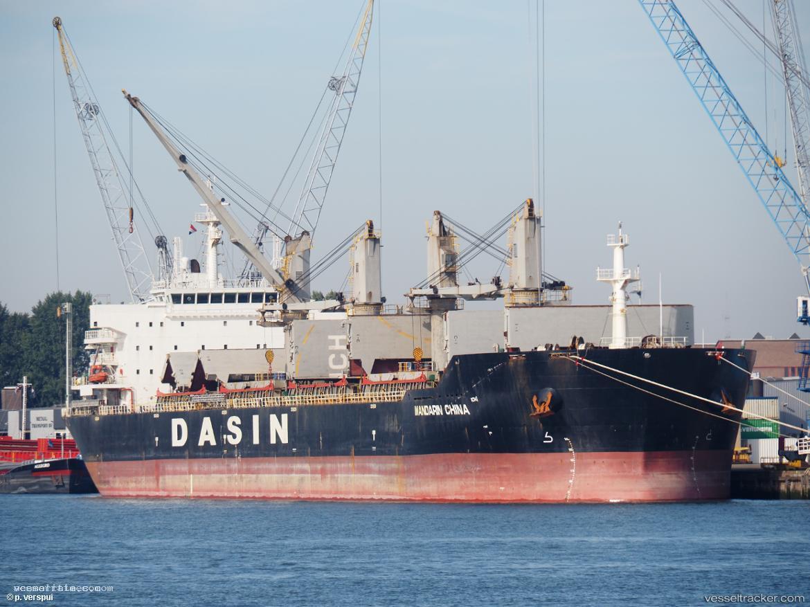 Mandarin-China - Bulk Carrier vessel registered in Singapore