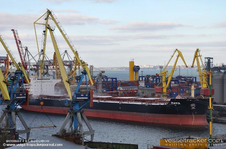 Piavia - Bulk Carrier vessel registered in Liberia