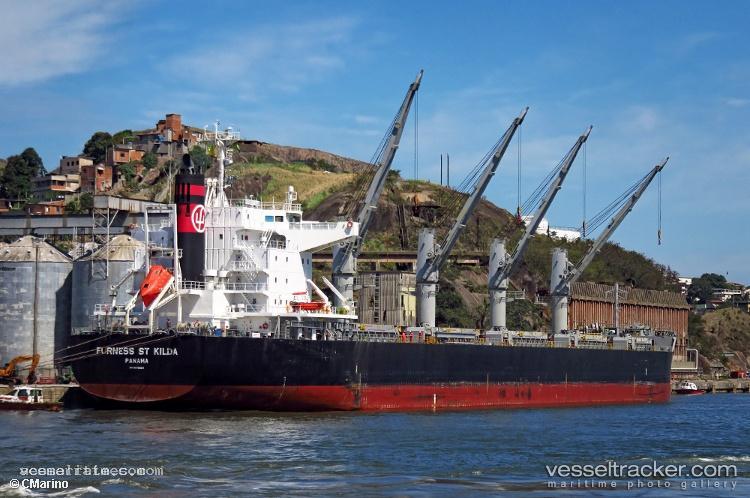 Skomer-Island - Bulk Carrier vessel registered in Hong Kong