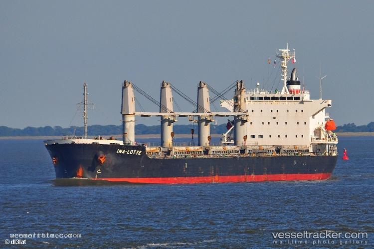 Ina-lotte - Bulk Carrier vessel registered in Liberia