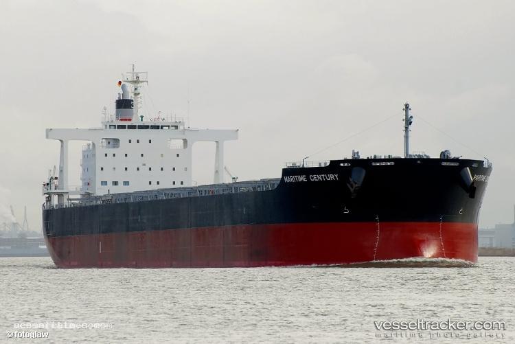 Ifestos - Bulk Carrier vessel registered in Bahamas