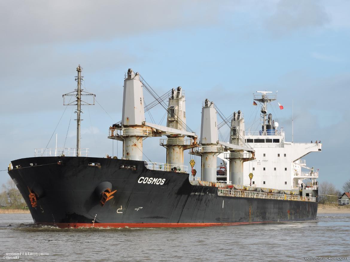 Cosmos - Bulk Carrier vessel registered in Marshall Islands