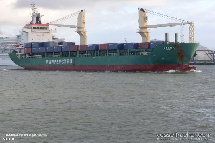 Logistik-Nusantara-6 - General Cargo Ship vessel registered in Indonesia