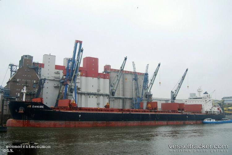 Darya-Maya - Bulk Carrier vessel registered in Marshall Islands