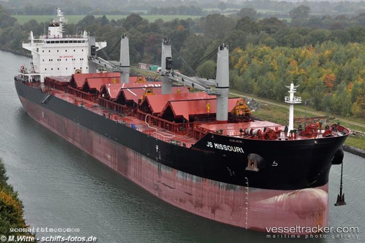 Star-Fairfield - Bulk Carrier vessel registered in Liberia