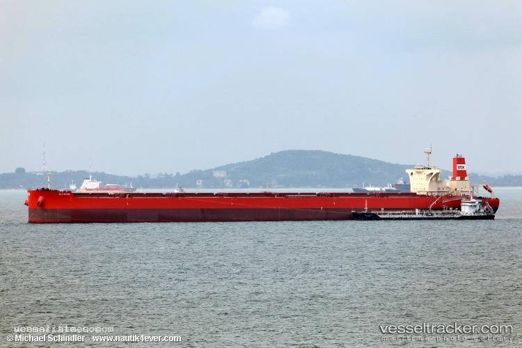 Sea-Beijing - Ore Carrier vessel registered in Marshall Islands