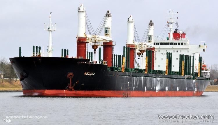 Lausanne - Bulk Carrier vessel registered in Sierra Leone