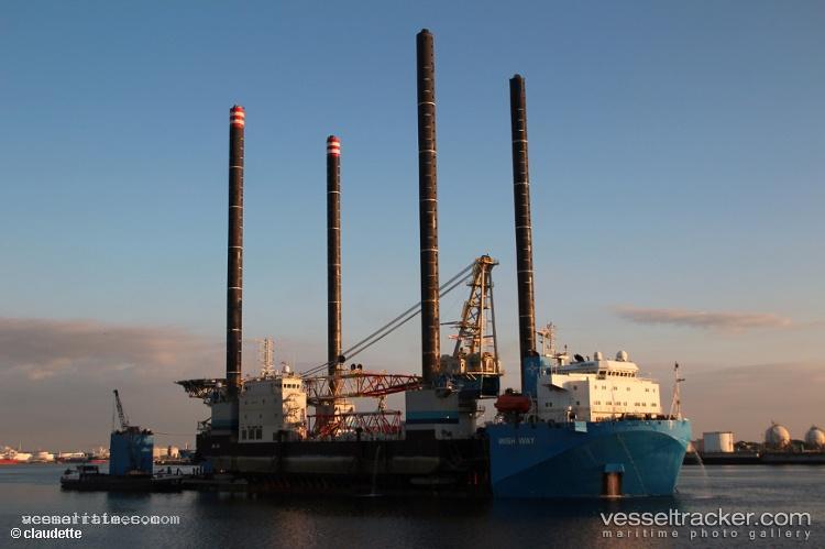 Wish-Way - Heavy Load Carrier vessel registered in Panama