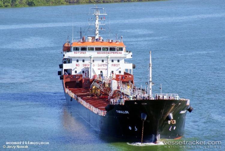 Bt-Farallon - Oil Products Tanker vessel registered in Ecuador