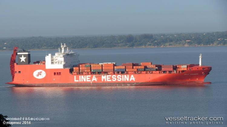 Liberty-Power - Vehicles Carrier vessel registered in United States of America