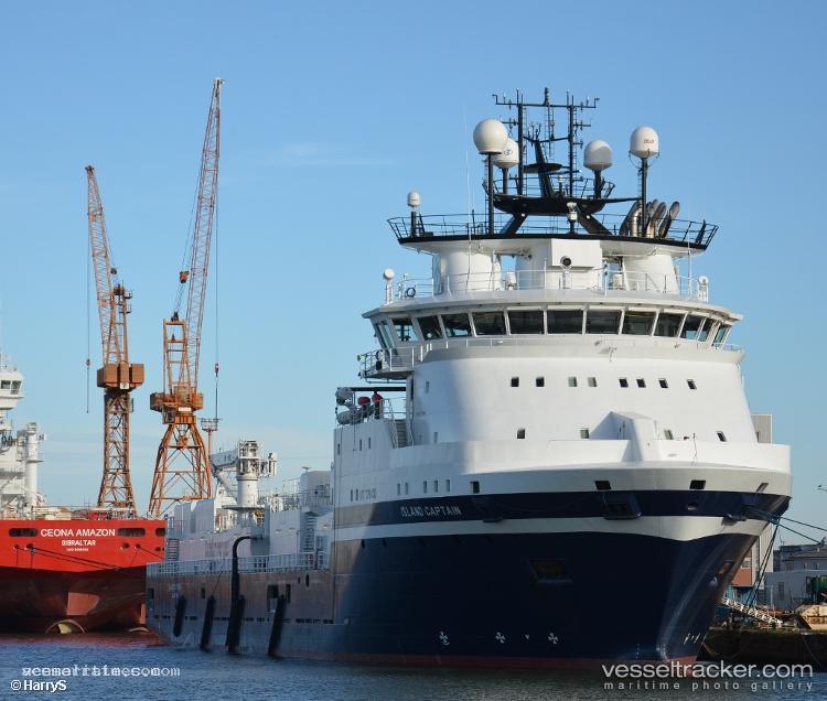 Island-Captain - Well Stimulation Vessel vessel registered in Norway