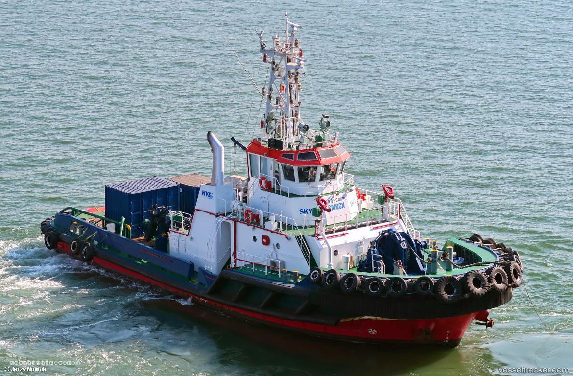 Sky-1 - [tug.offshore_tug_supply] vessel registered in Vietnam