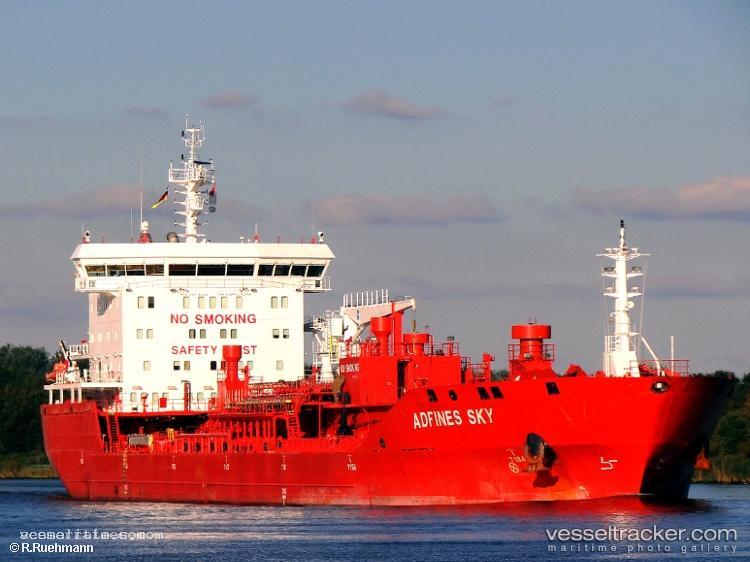 Rf-Marina - Chemical Oil Products Tanker vessel registered in Malta