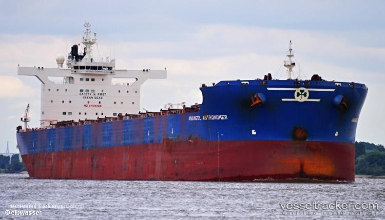 Maran-Astronomer - Bulk Carrier vessel registered in Greece