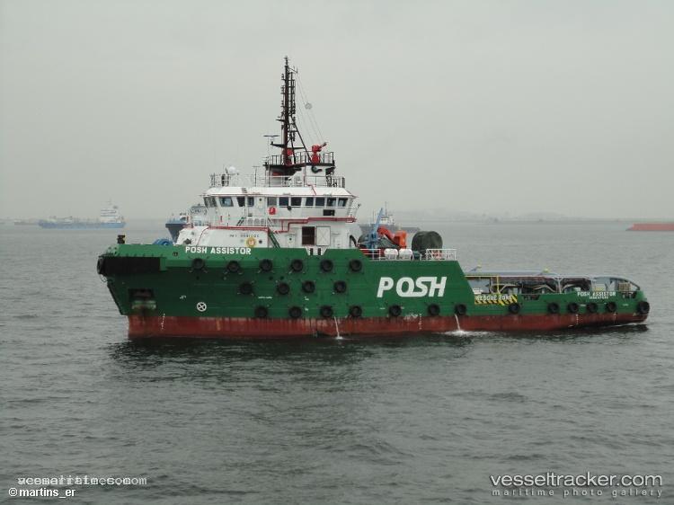 Posh-Assistor - Service Ship vessel registered in Singapore